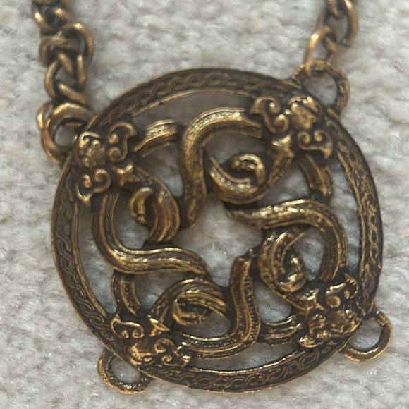 Alva Museum Replica Golden Serpentine Dragon Museum Necklace - Picture 5 of 5